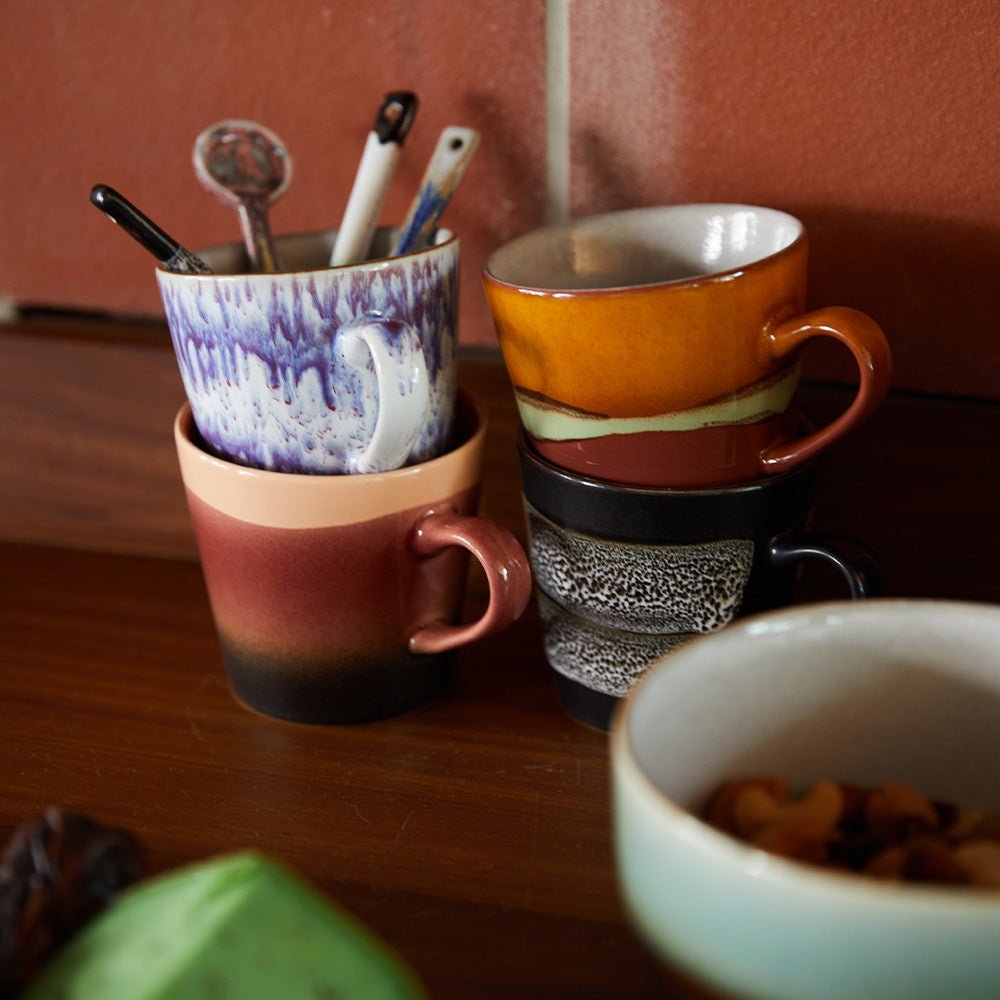 Tazas Americano de cerámica de los 70 Friction (juego de 4)