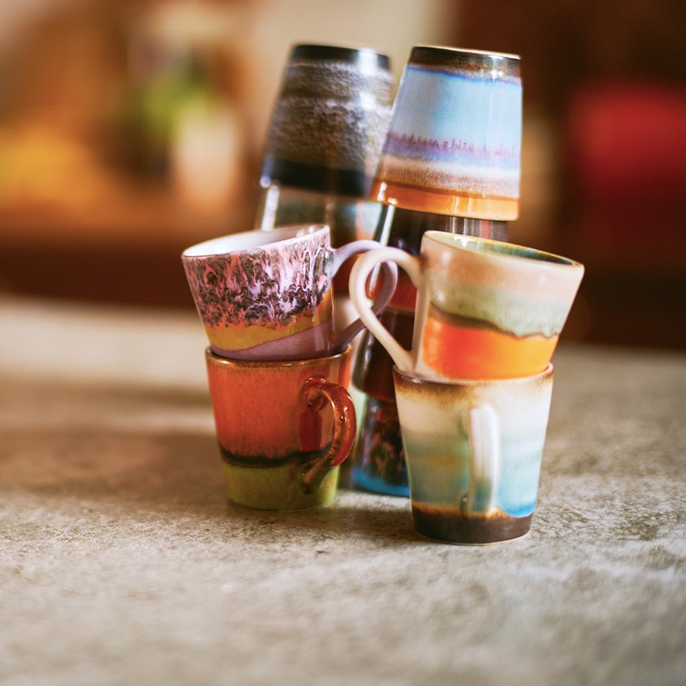 Tazas de espresso de cerámica retro de los 70 (juego de 4)