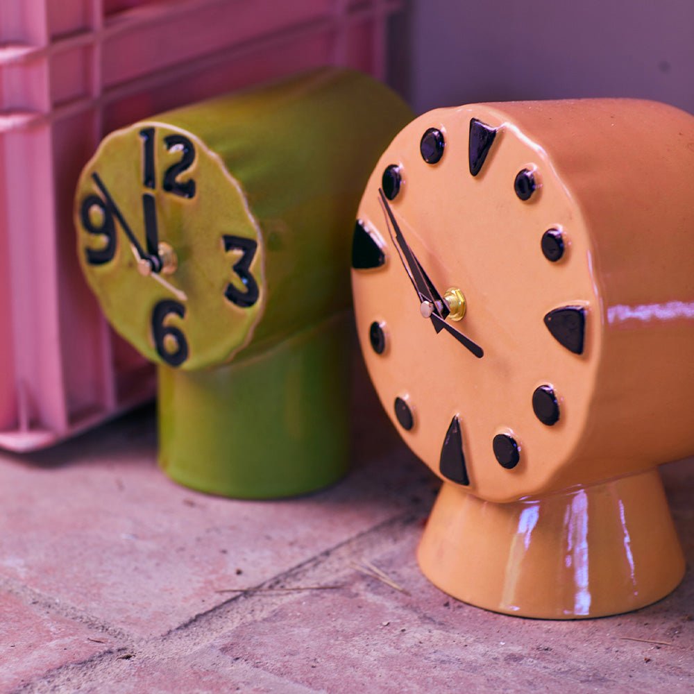 Reloj de cerámica retro
