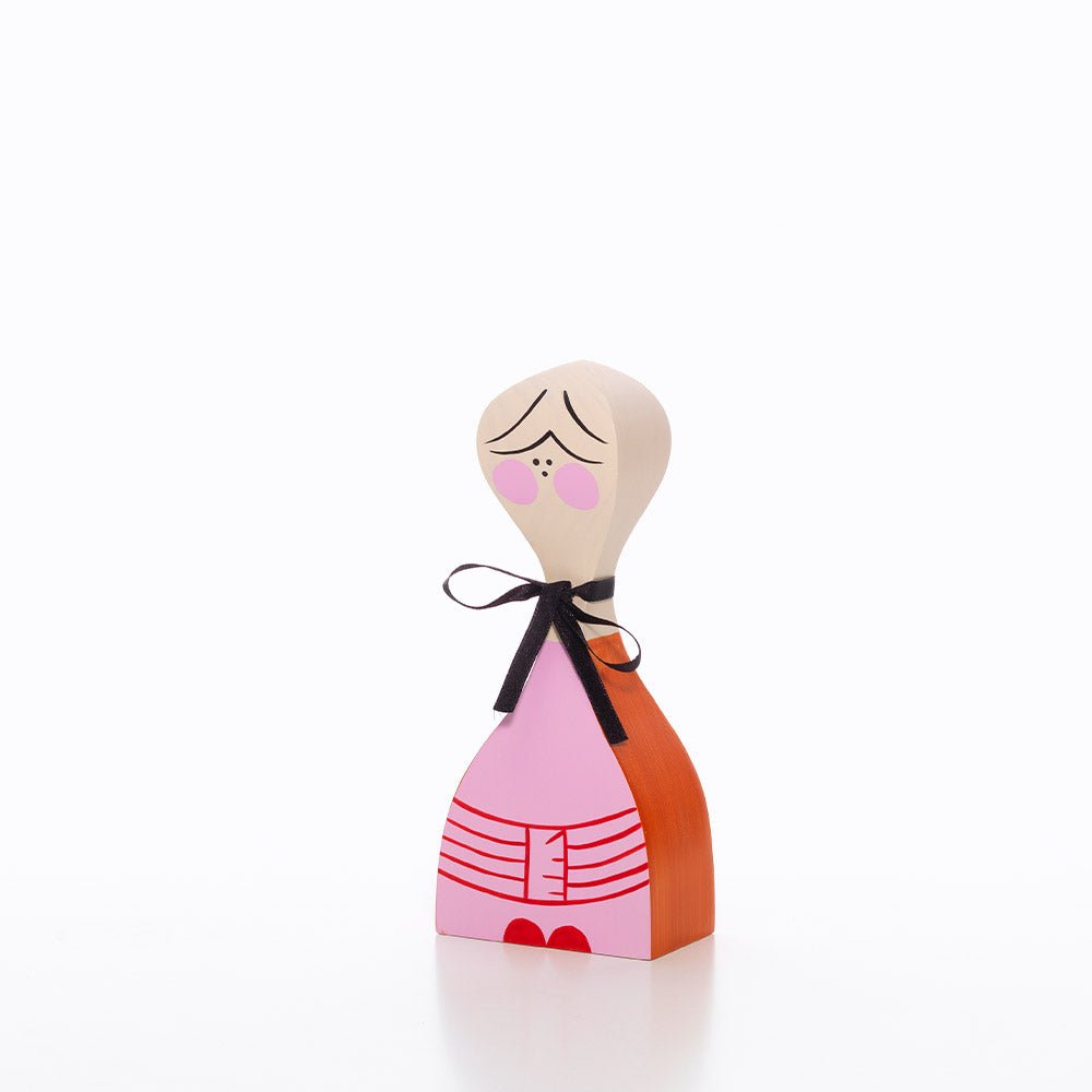 Muñeca de madera n.º 2