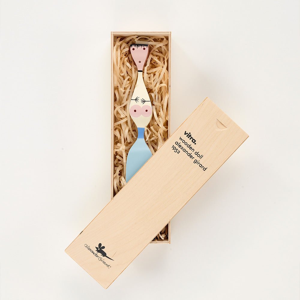 Muñeca de madera n.º 7